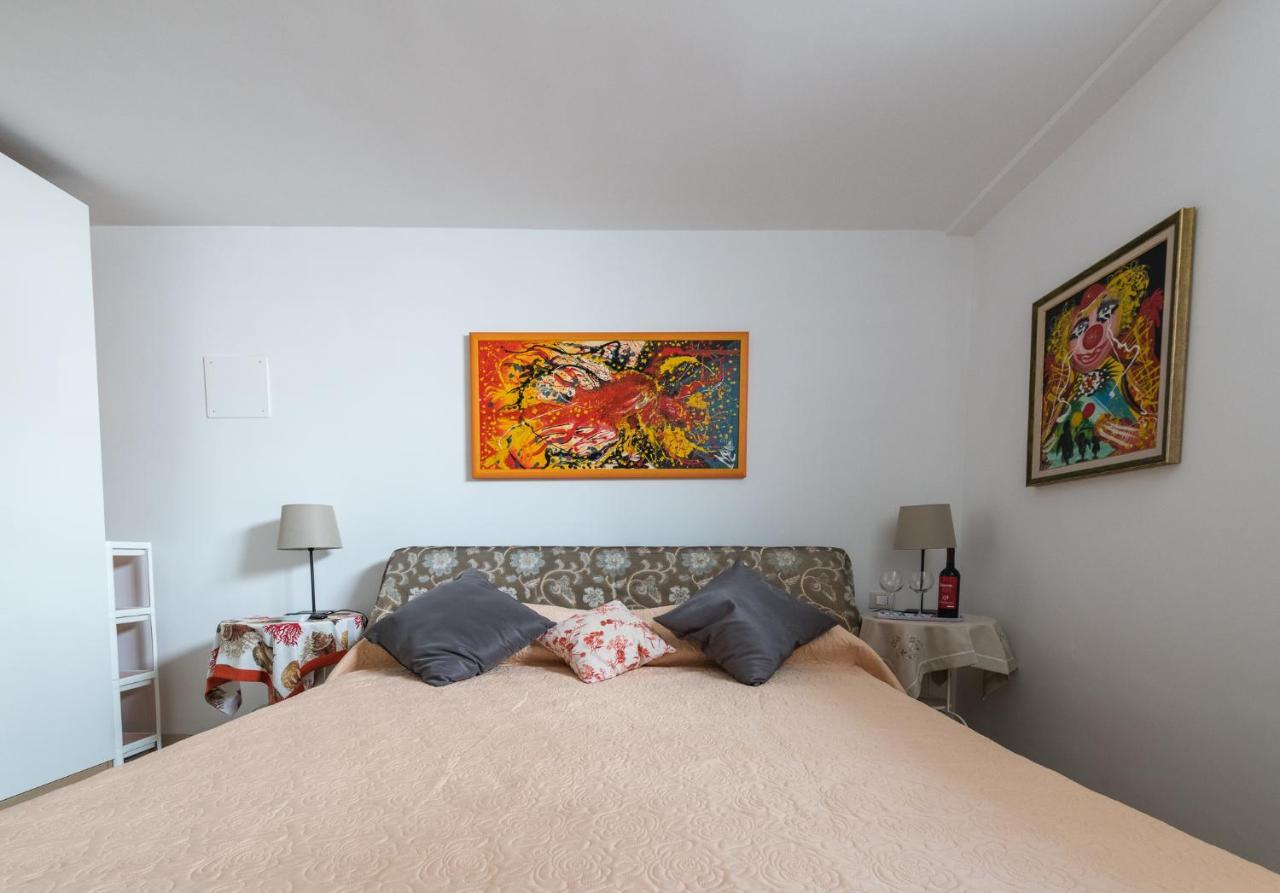איסקיה Villa Iscla Maison D'Hotes מראה חיצוני תמונה