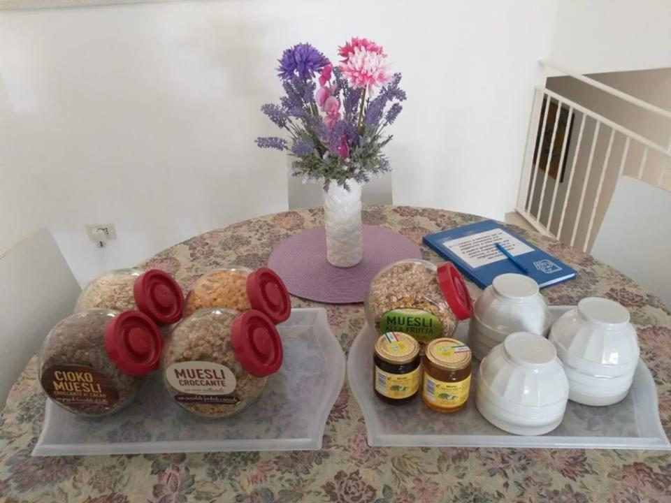 איסקיה Villa Iscla Maison D'Hotes מראה חיצוני תמונה
